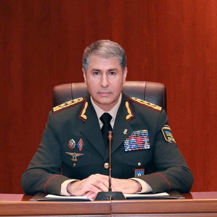 Vilayət Eyvazov karantin rejimini pozanlardan danışdı