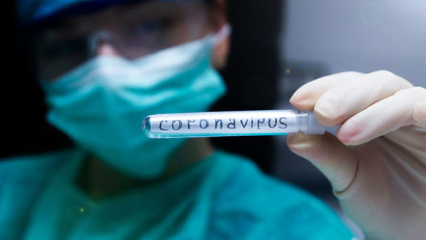 Koronavirus testi keçirmək istəyən tibb işçilərinə hücum edildi - VİDEO