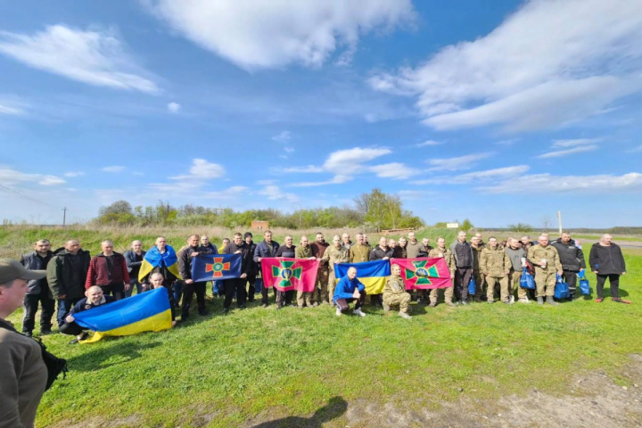 Ukrayna 44 nəfəri əsirlikdən qaytarıb