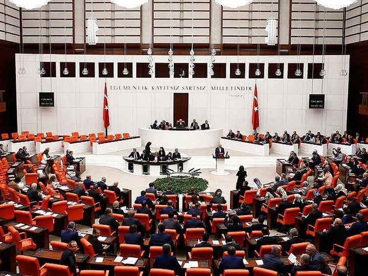 Türkiyənin vitse-prezidenti və 15 naziri deputat seçilib