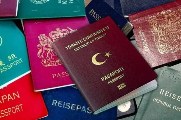 Ən güclü pasportların siyahısı açıqlandı – Azərbaycan neçənci sıradadır?