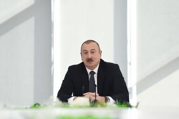 Prezident “Qarabağ: 30 ildən sonra evə dönüş. Nailiyyətlər və çətinliklər” Forumunda iştirak edir