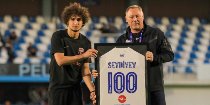 Amin Seydiyev “Sabah”ın heyətində 100-cü çempionat oyununu keçirib