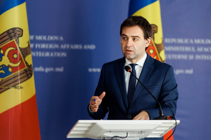 Moldova Baş nazirinin müavini, xarici işlər və Avropaya inteqrasiya naziri istefa verib