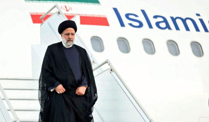İran prezidenti Türkiyəyə gedib
