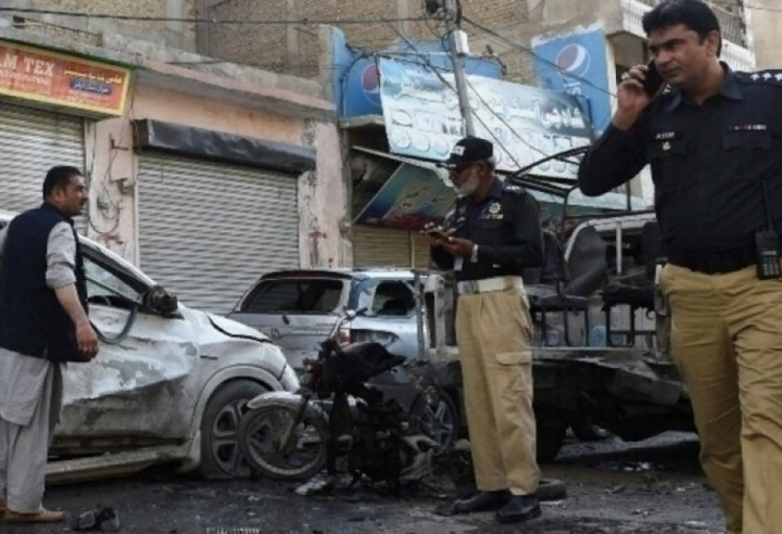 Pakistanda silahlıların hücumu nəticəsində azı 10 polis öldürülüb