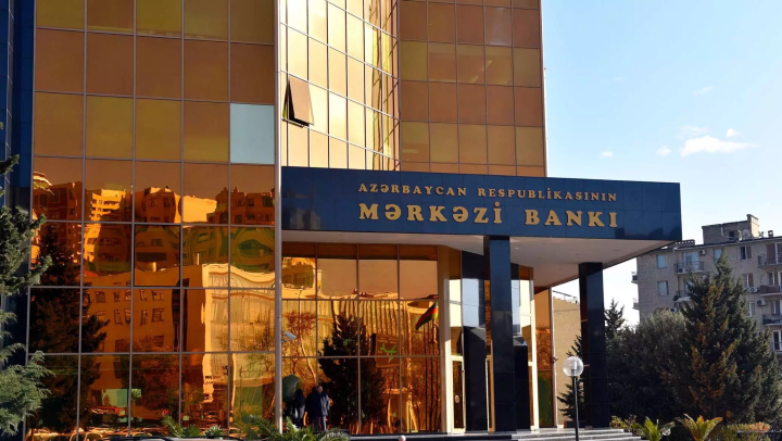 Azərbaycan Mərkəzi Bankı valyuta ehtiyatlarını 28 % artırıb