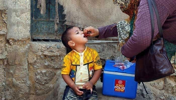 Pakistan beş yaşından kiçik milyonlarla uşaq üçün milli anti-poliomielit kampaniyasına başlayır
