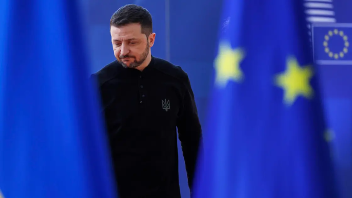 Zelenski NATO müttəfiqlərini Ukraynanın müdafiə istehsalına investisiya qoymağa çağırıb
