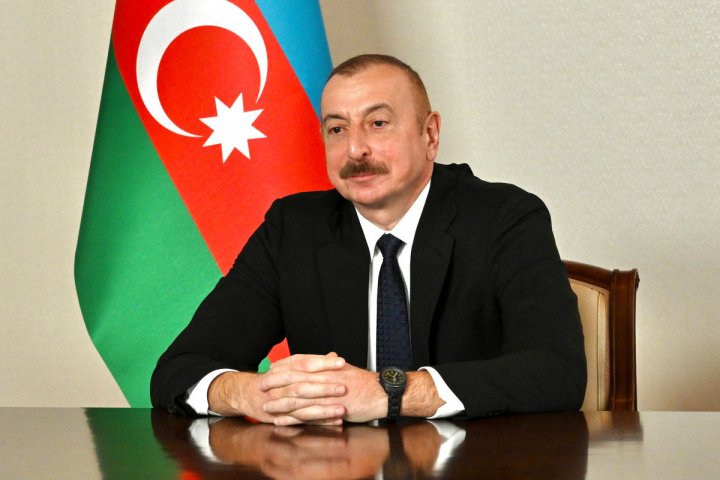 İlham Əliyev Silahlı Qüvvələr Günü ilə bağlı paylaşım edib