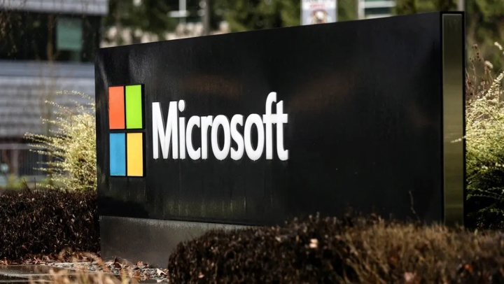 Microsoft korporasiyaları, hökumətləri server proqram təminatı hücumu barədə xəbərdar edib