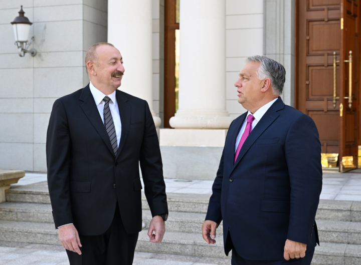 İlham Əliyev Qəbələdə Macarıstanın Baş naziri ilə görüşüb