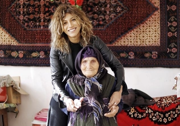 Röya 77 yaşlı şəhid anasının evində oldu: İcra hakimiyyəti isə rəsmi müraciət tələb edir - FOTO