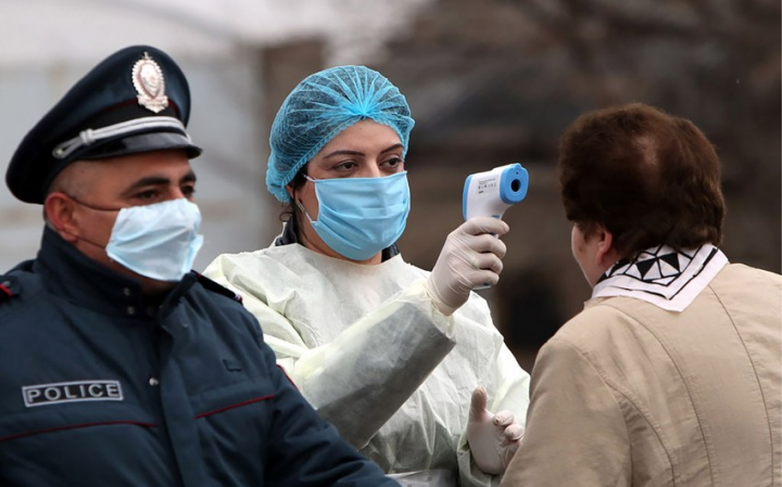 Ermənistanda bir gündə 10 nəfər koronavirusdan ölüb