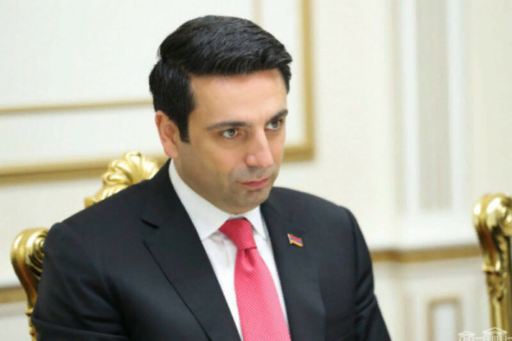 Dekabrın sonuna qədər İlham Əliyev və Paşinyanın görüşü baş tutacaq - Erməni parlamentinin sədri açıqlama verdi
