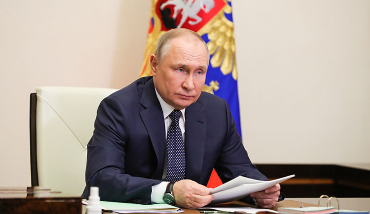 Putin Təhlükəsizlik Şurası katibinin köməkçisini istefaya göndərdi