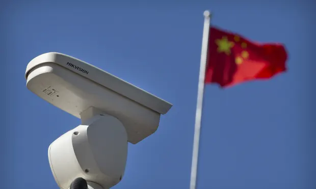 Britaniya Çinin nəzarət cihazlarını hökumət saytlarından yığışdıracaq