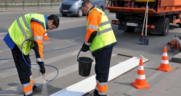 Sürücülərin nəzərinə: Bu yollar yenidən rənglənir