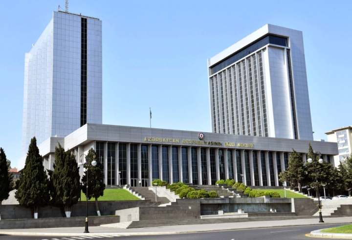 İlham Əliyevin Prezident seçilməsinin 20-ci ildönümü ilə əlaqədar parlamentdə xüsusi iclas keçirilir