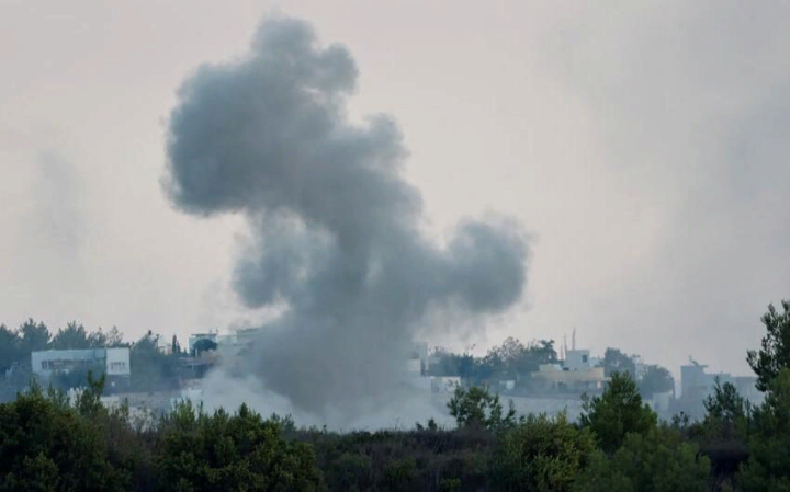 İsrail ordusu Livanda "Hizbullah"ın hərbi bazalarına zərbələr endirib
