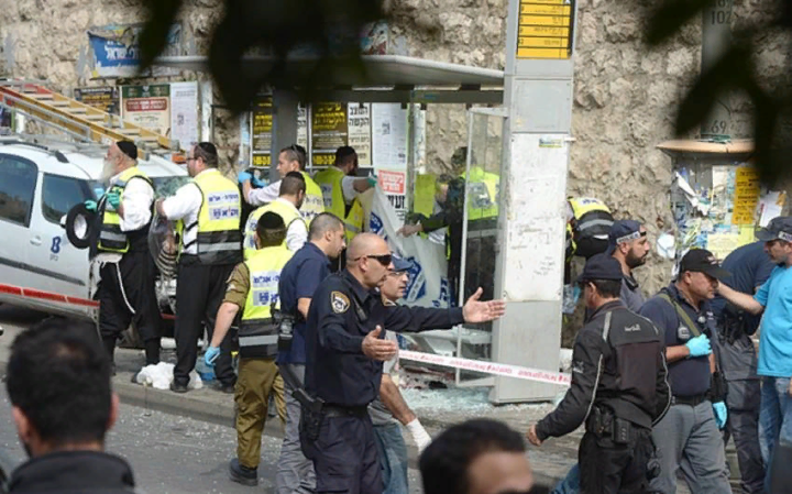 Qüds şəhərində İsrail polisi daha bir fələstinlini öldürüb