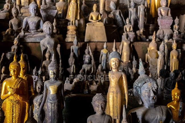 Laosda 50-dən çox Budda heykəli tapılıb