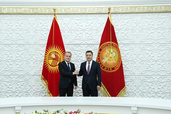 Ceyhun Bayramovun Qırğız Prezidenti Sadır Japarov ilə görüşüb