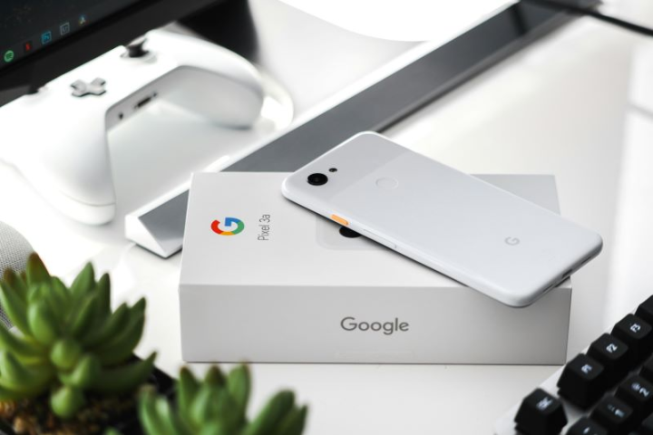 Google Hindistanda "Pixel" telefonları və dronları istehsal edəcək