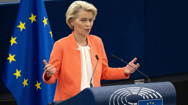 "Aİ silah istehsalını artırmalı, müdafiədə daha güclü rol oynamalıdır" - Ursula fon der Leyen