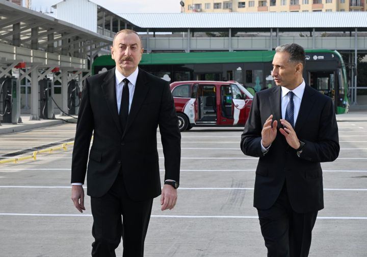 Prezident Zığ Elektrik Avtobus Parkının fəaliyyəti ilə tanış olub