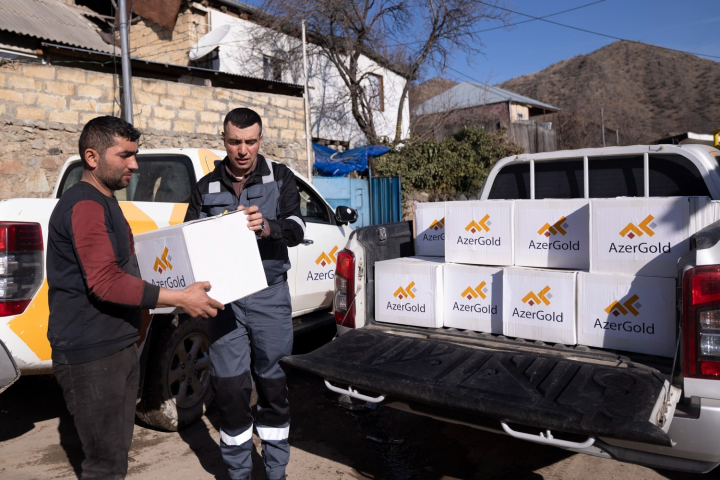“AzerGold” QSC Göygöl rayonunda növbəti sosial yardım aksiyası təşkil edib