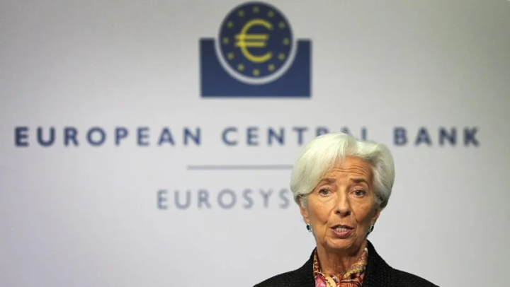 Tramp ticarət müharibəsi Avropanı müstəqilliyə təşviq etməlidir: ECB rəhbəri