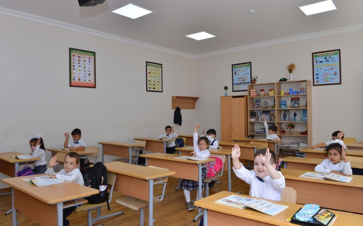 Uşaqların I sinfə qəbulu prosesinə starrt verilir