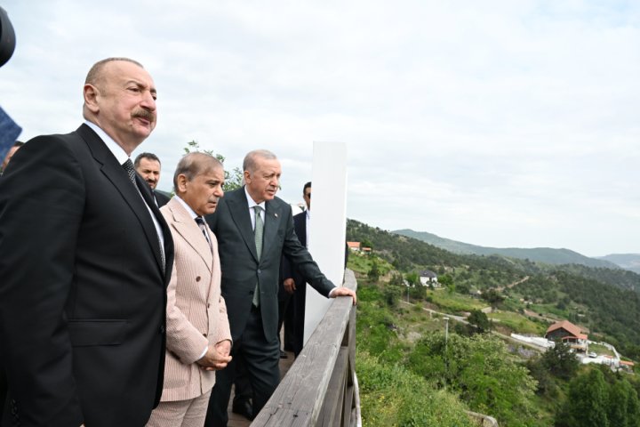 Dövlət başçıları Laçın şəhərində seyrəngahda olub
