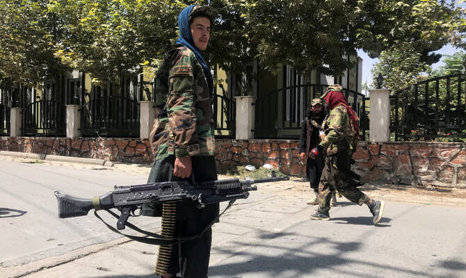 ABŞ Əfqanıstanda saxlanılan amerikalıya mükafat təyin edib