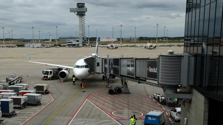 Alman Aviasiya lobbisi iqtisadi nəticələr barədə xəbərdarlıq edib