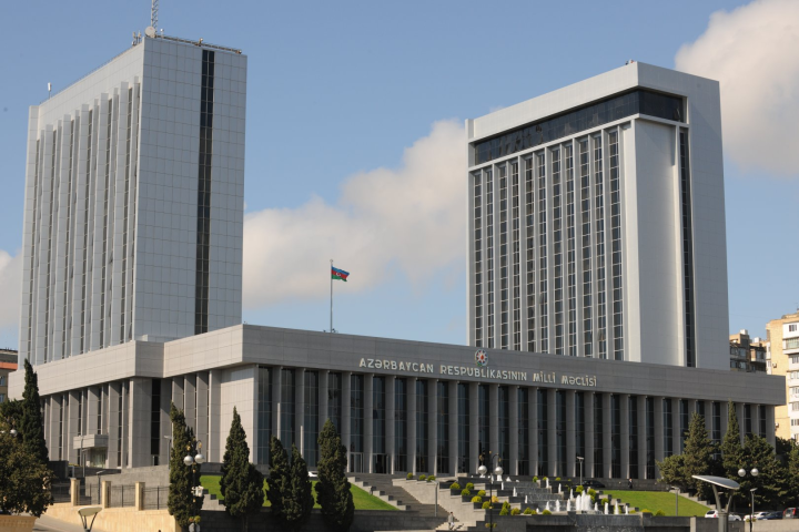 Milli Məclisin üzvləri Anım Günü ilə bağlı dünya parlamentlərindəki həmkarlarına müraciət edib