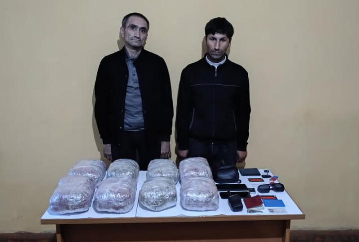 İrandan narkotik vasitəni ölkə ərazisinə keçirməyə cəhd göstərən şəxslər saxlanılıb