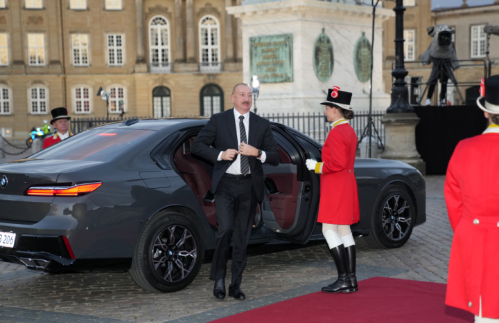 Prezident Kopenhagendə ziyafətdə iştirak edib