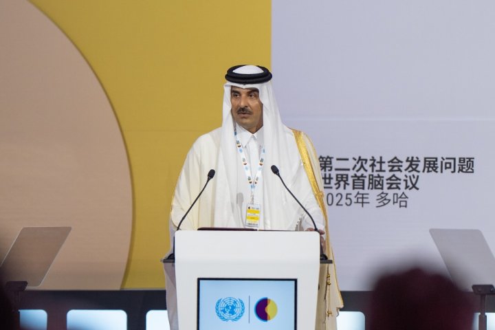 Qətər Əmiri beynəlxalq ictimaiyyəti səylərini ikiqat artırmağa və Fələstin xalqını dəstəkləməyə çağırıb