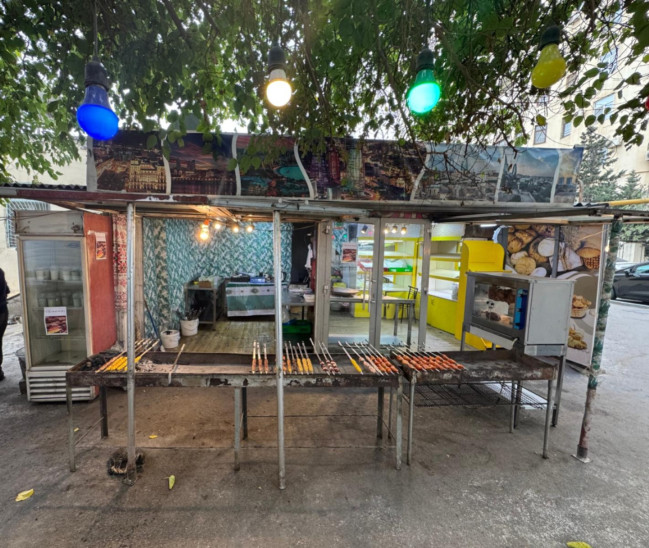 Yasamalda “Kababxana” ictimai iaşə müəssisəsində nöqsanlar aşkarlanıb