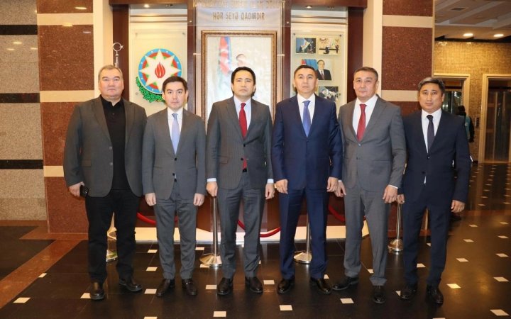 Qazaxıstan buğdasının ilk sınaq partiyası Azərbaycan vasitəsilə Ermənistana göndərilib