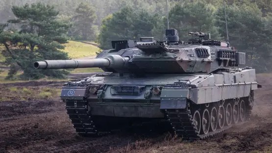 Almaniya parlamenti Rusiya təhdidi fonunda mübahisəli hərbi xidmət qanununu dəstəkləyib