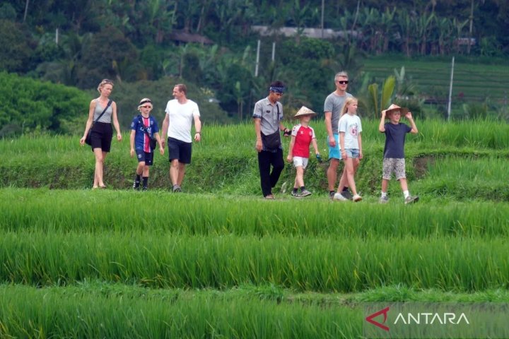 İndoneziyanın turizmi valyuta gəlirlərini artırmaq üçün təmiz qalmalıdır: Prabovo