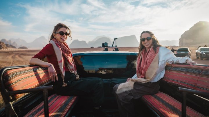 Kraliça Raniya və şahzadə Salma Vadi Rumu ziyarət edib