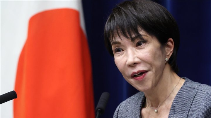 Yaponiya Baş naziri Nümayəndələr Palatasını növbədənkənar seçkilər üçün buraxmaq niyyətindədir