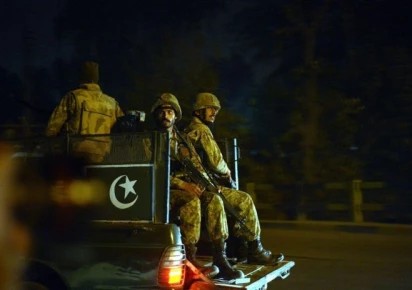 X-P-də iki ayrı 24 terrorçu öldürüldü: ISPR