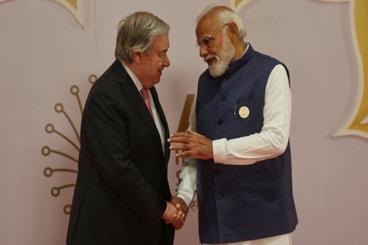 BMT-nin baş katibi nəzarətin qarşısını almaq üçün 3 milyard dollarlıq qlobal süni intellekt fondu yaratmağa çağırıb