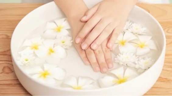 Oruc zamanı dırnaqlarınızı necə sağlam saxlamaq olar: Ramazan üçün effektiv və asan məsləhətlər