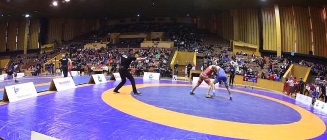 Azərbaycan güləşçisi Belarusda qızıl medal qazanıb